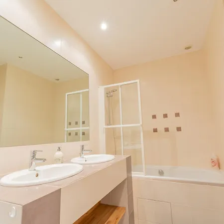 Le Vauban T3 Hyper Centre Apartment
